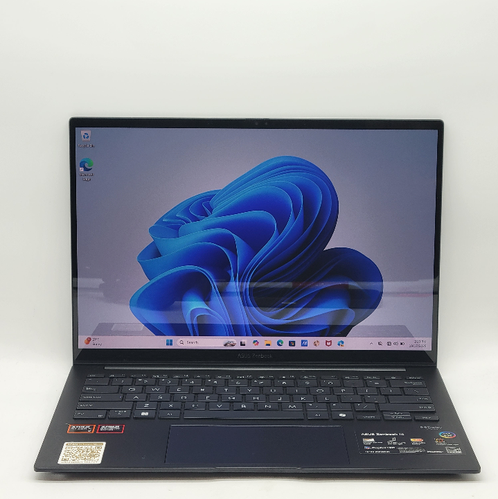 Asus Zenbook 14 UM3406K 14" Ryzen AI 7 350 2.0GHz 32GB RAM 1TB SSD