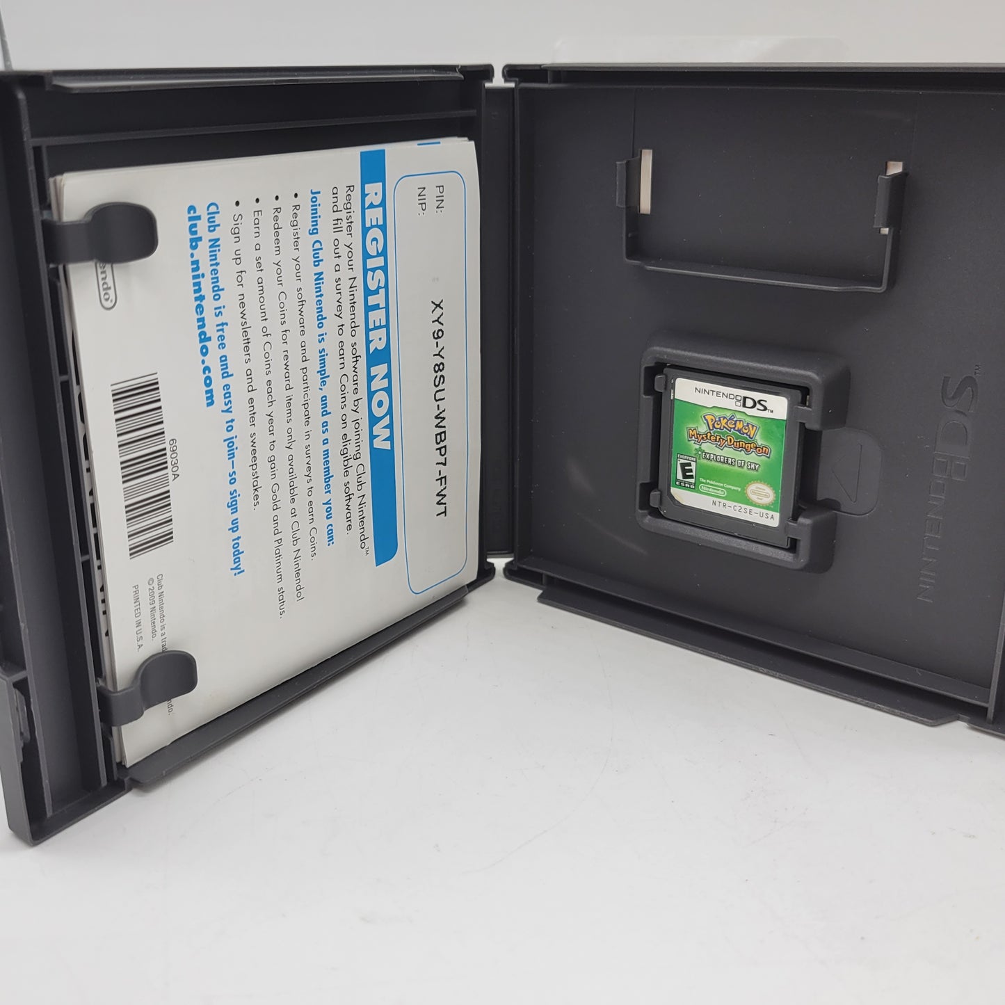 Pokemon Mystery Dungeon Explorers of Sky (Nintendo DS, 2009)
