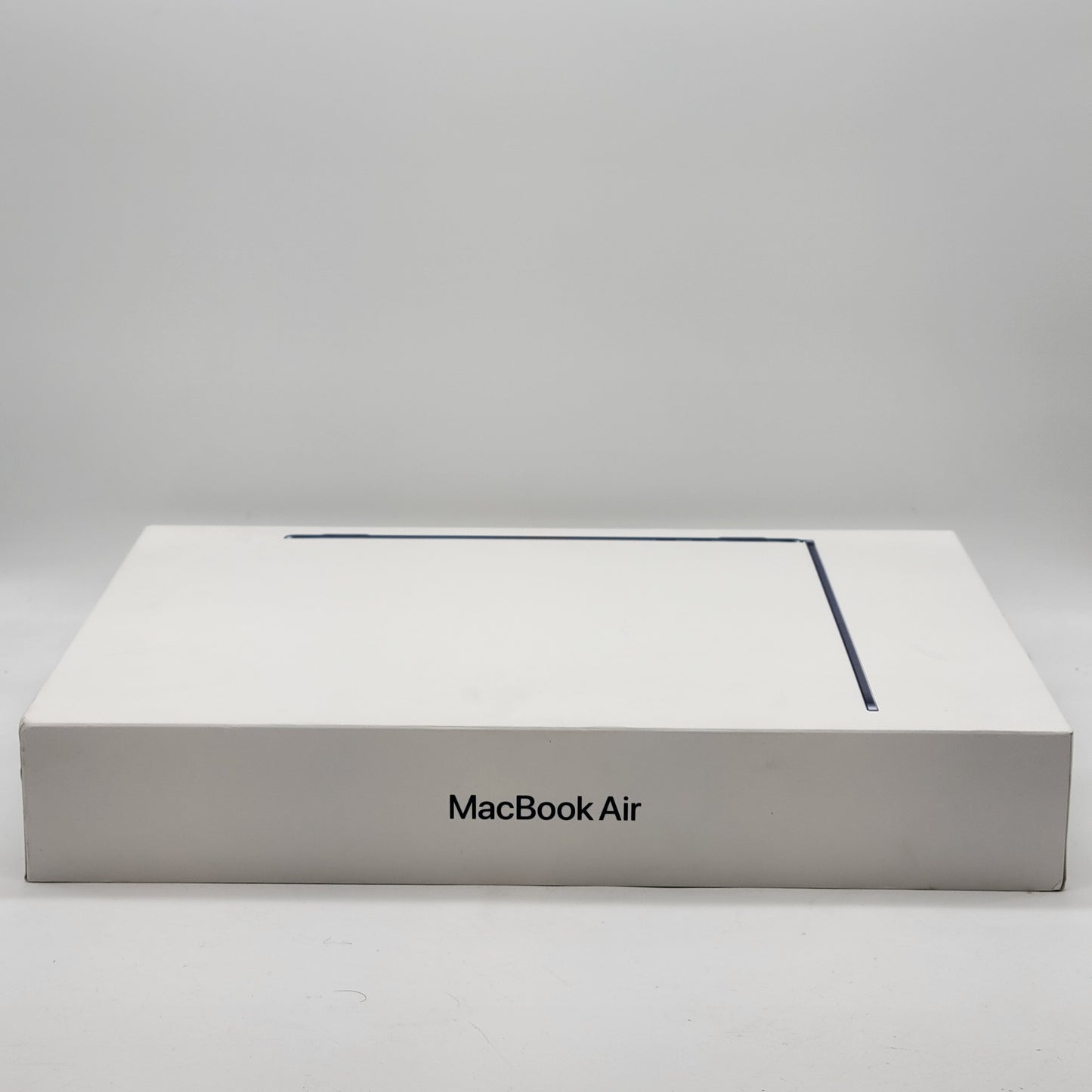 New 2025 Apple MacBook Air 13.6" M4 8C GPU 4.5GHz 16GB RAM 256GB SSD A3240