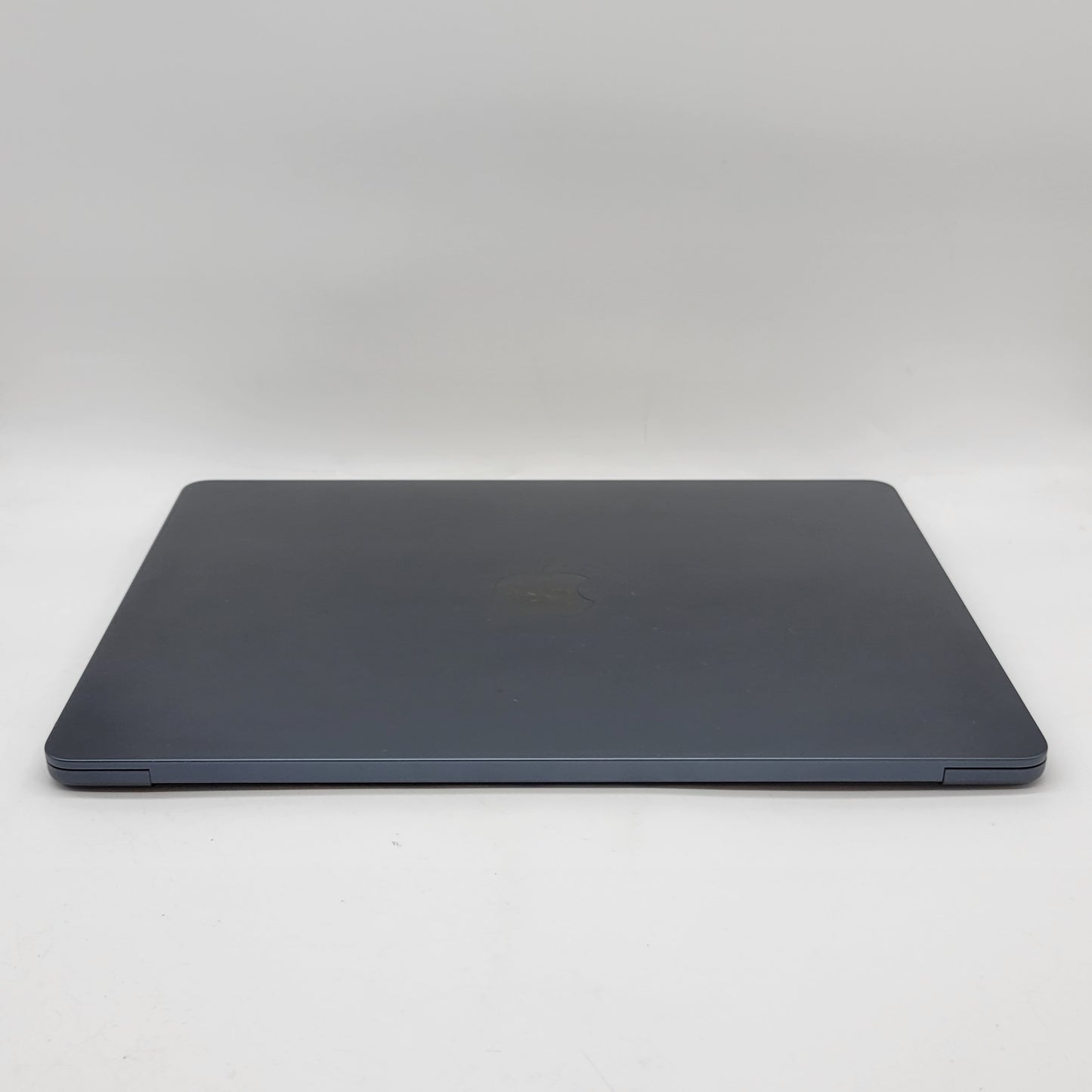 2025 Apple MacBook Air 13.6" M4 8C GPU 4.5GHz 16GB RAM 256GB SSD A3240