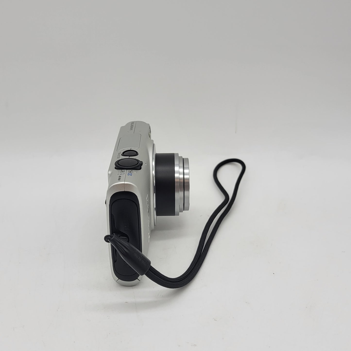 Canon Powershot ELPH 330 HS 12.1MP Digital Point-And-Shoot Camera