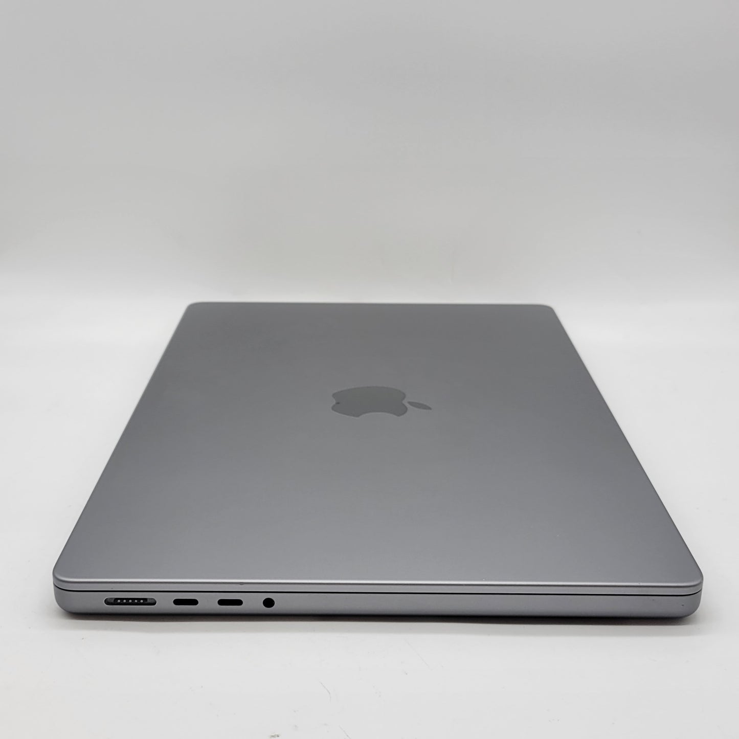 2023 Apple MacBook Pro 14" M3 10C GPU 4.0GHz 8GB RAM 512GB SSD A2918