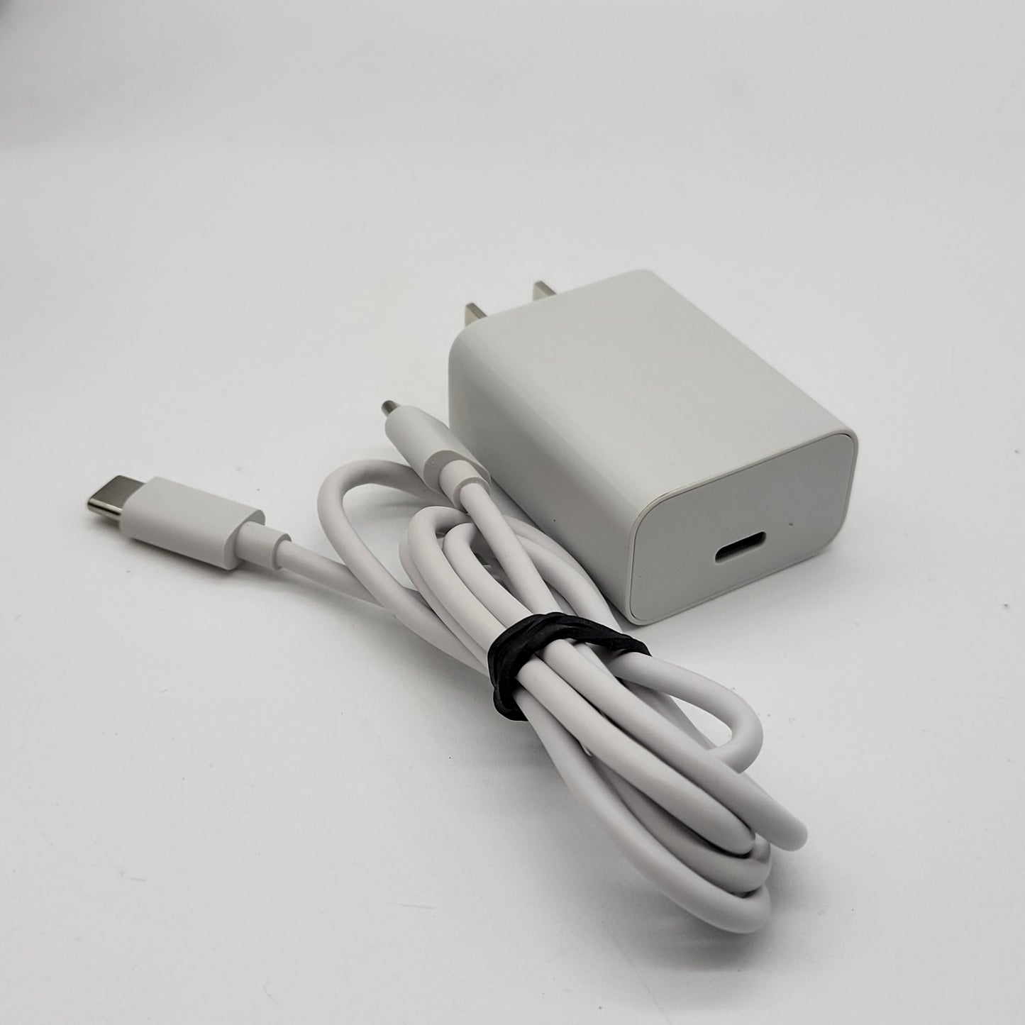 Meta Quest 2 256GB Standalone All-in-One VR Headset KW49CM