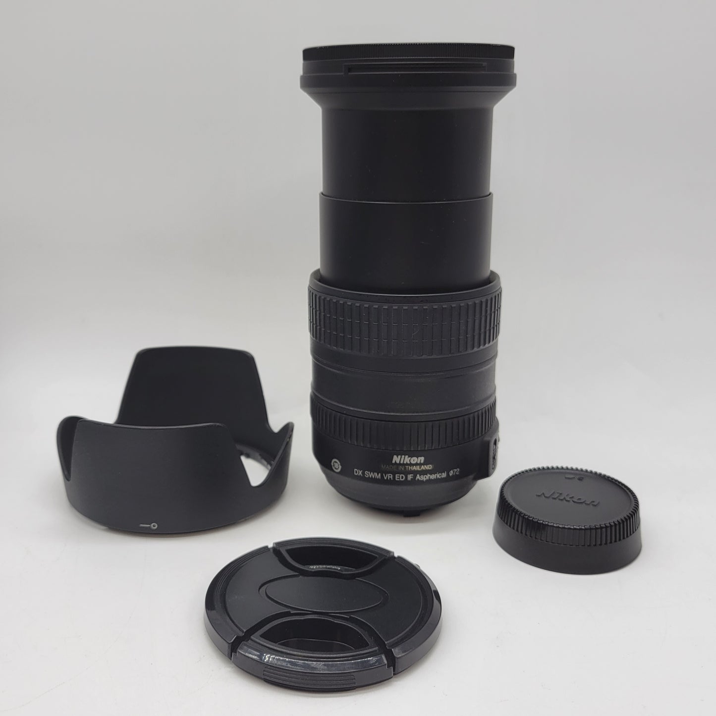 Nikon Nikon AF-S Nikkor 18-200mm f/3.5-5.6 G ED DX SWM VR ED IF Aspherical Len