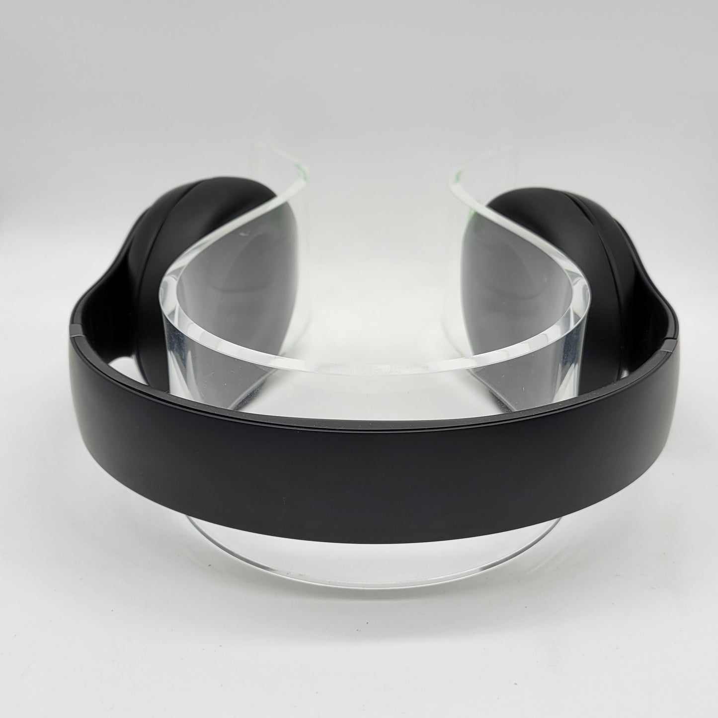 Beats Studio Pro Wireless Over-Ear Bluetooth Headphones Black A2924