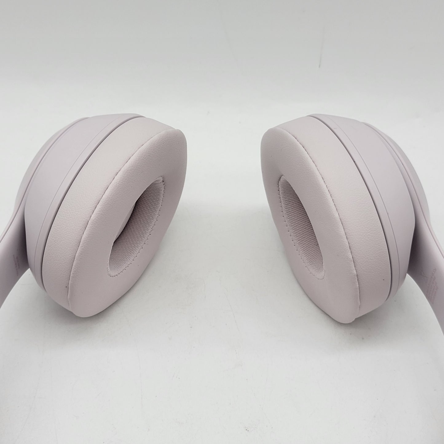 Beats Solo4 Wireless On-Ear Bluetooth Headphones Cloud Pink A3140