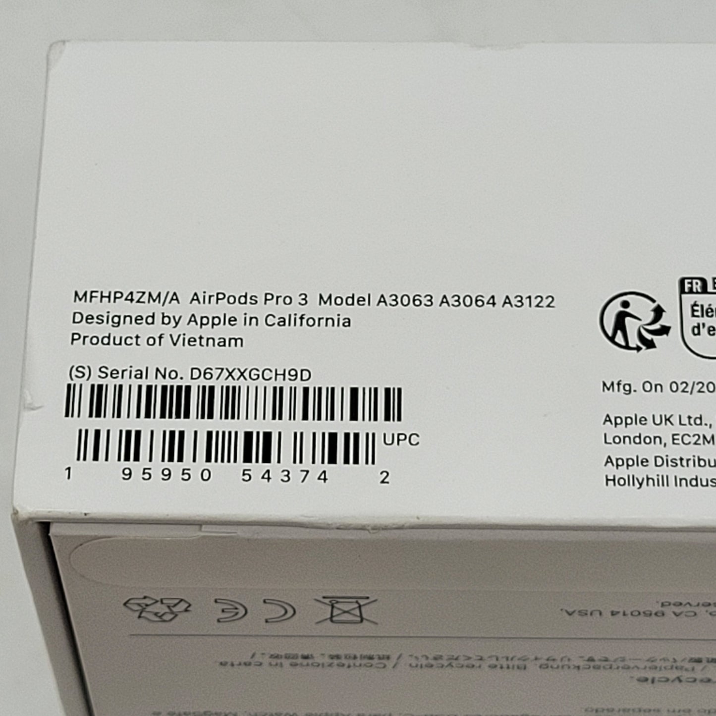 New Apple AirPods Pro 3rd Gen with MagSafe Charging Case A3064 A3063 A3122