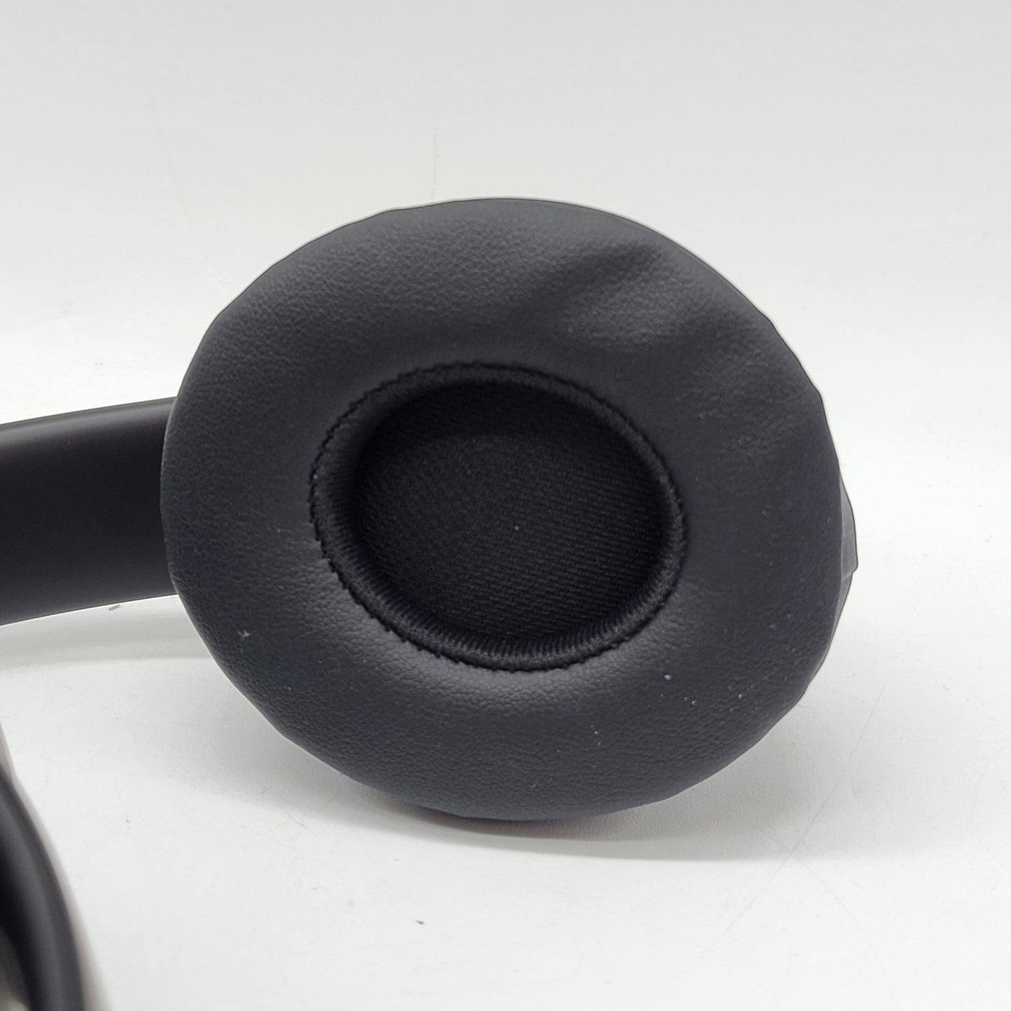 Beats Solo4 Wireless On-Ear Bluetooth Headphones Black A3140