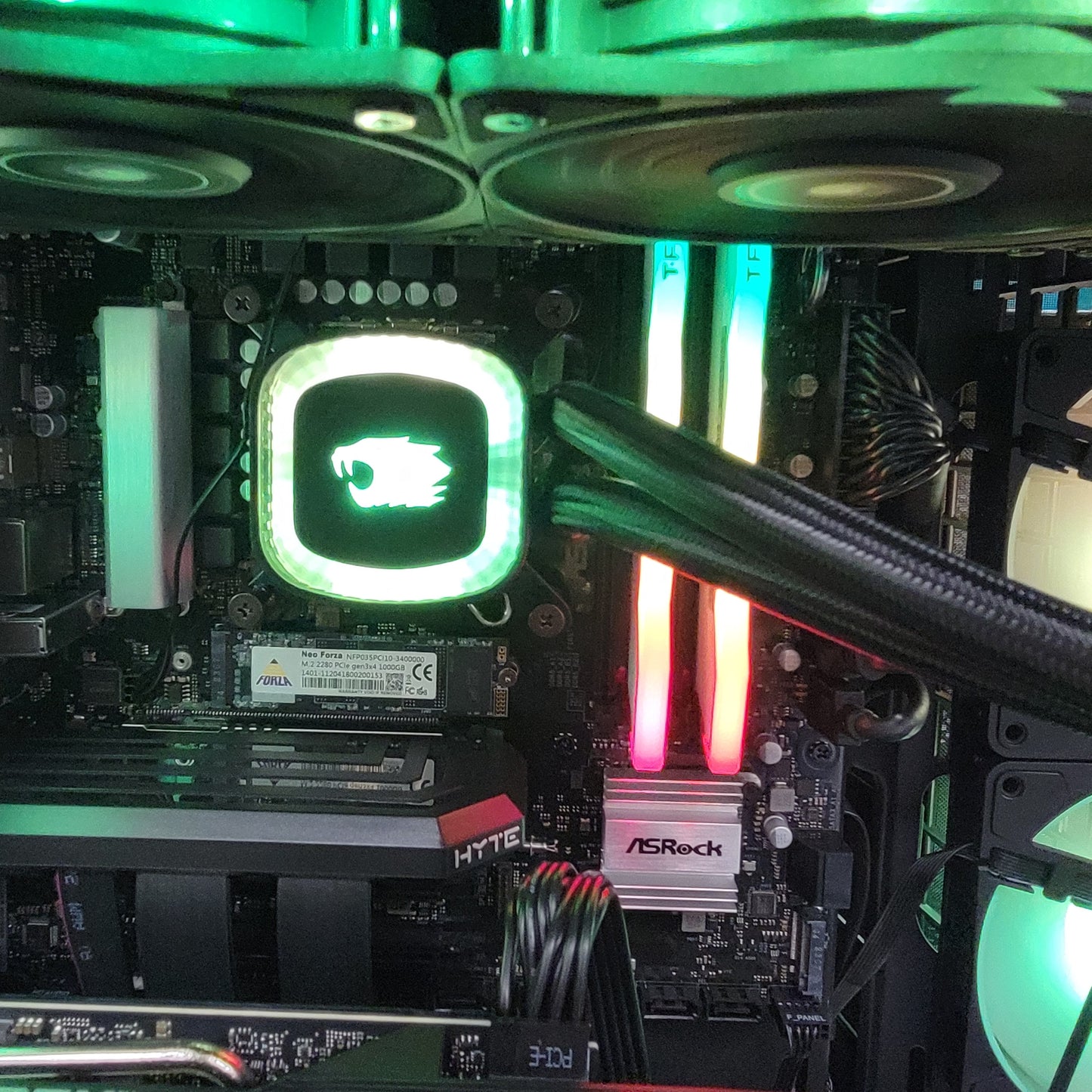 iBuyPower i-Series i7-13700F 2.10GHz 32GB RAM 1TB SSD AMD GeForce RTX 3070