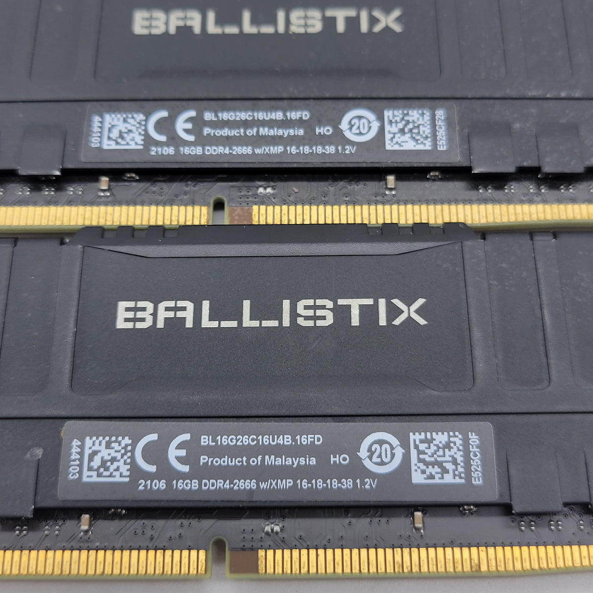Crucial Ballistix 32GB (2x16GB) RAM DDR4 2666MHz BL16G26C16U4B