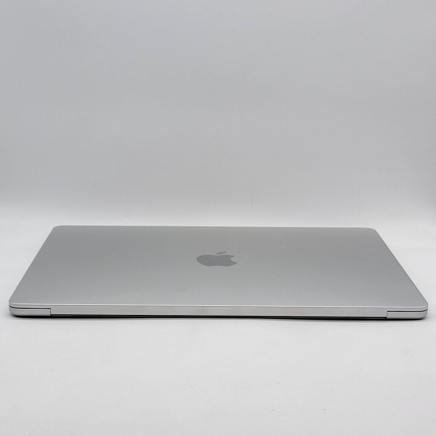 2023 Apple MacBook 15" M3 10C GPU 4.0GHz 8GB RAM 512GB SSD A3114