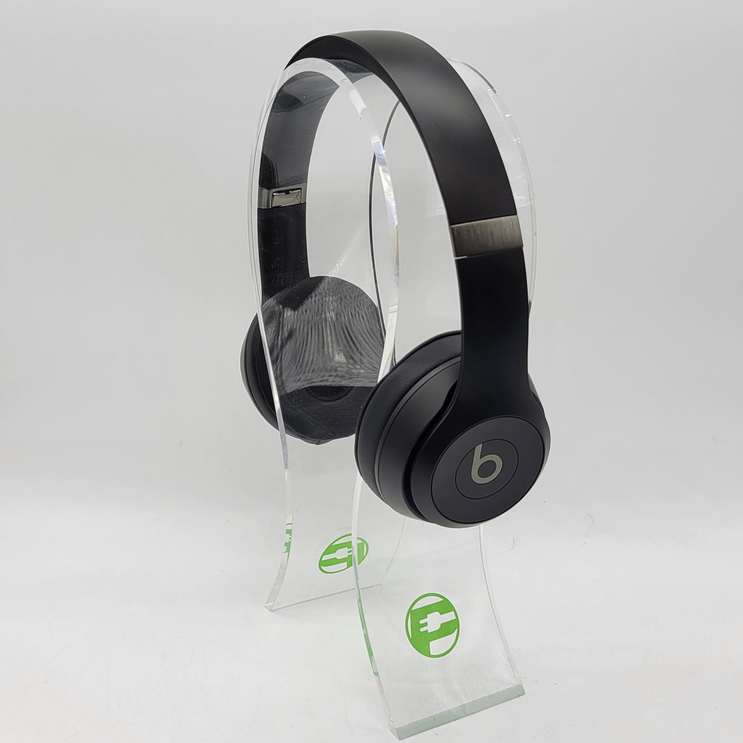 Beats Solo4 Wireless On-Ear Bluetooth Headphones Black A3140