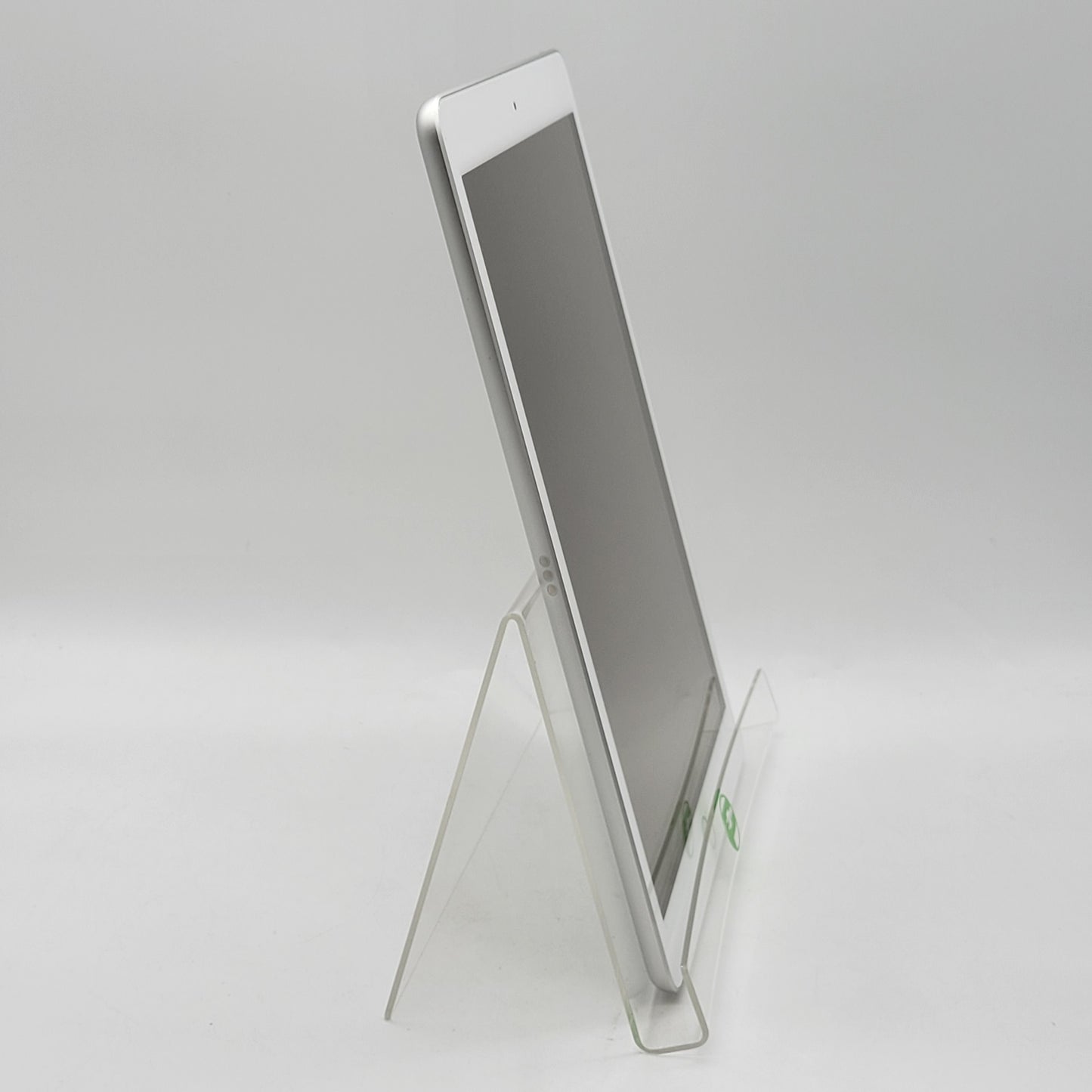 WiFi Only Apple iPad 7th Gen 128GB Silver MW782LL/A
