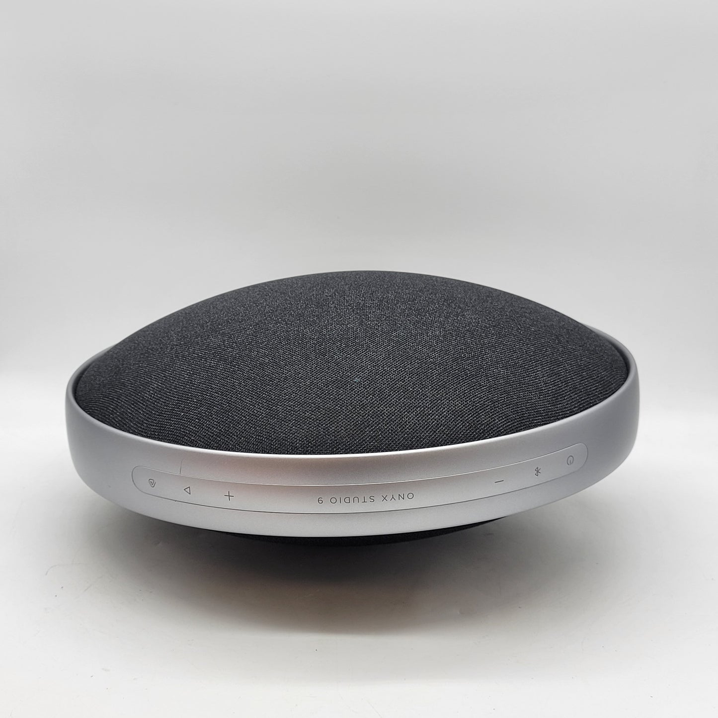 Harman Kardon Onyx Studio 9 Portable Bluetooth Speaker Black 6132A-ONYXST9