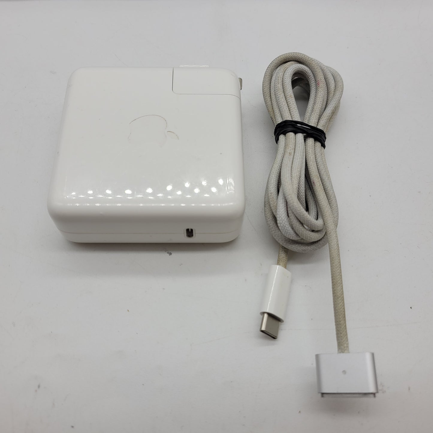 2021 Apple MacBook Pro 16" M1 Pro 16C GPU 3.2GHz 16GB RAM 1TB SSD A2485