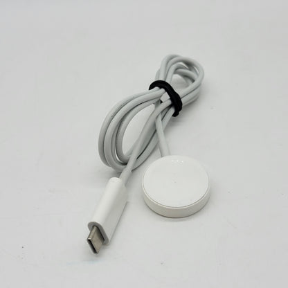 Unlocked Apple Watch SE 2nd Gen 40MM Starlight Aluminum MRFW3LL/A