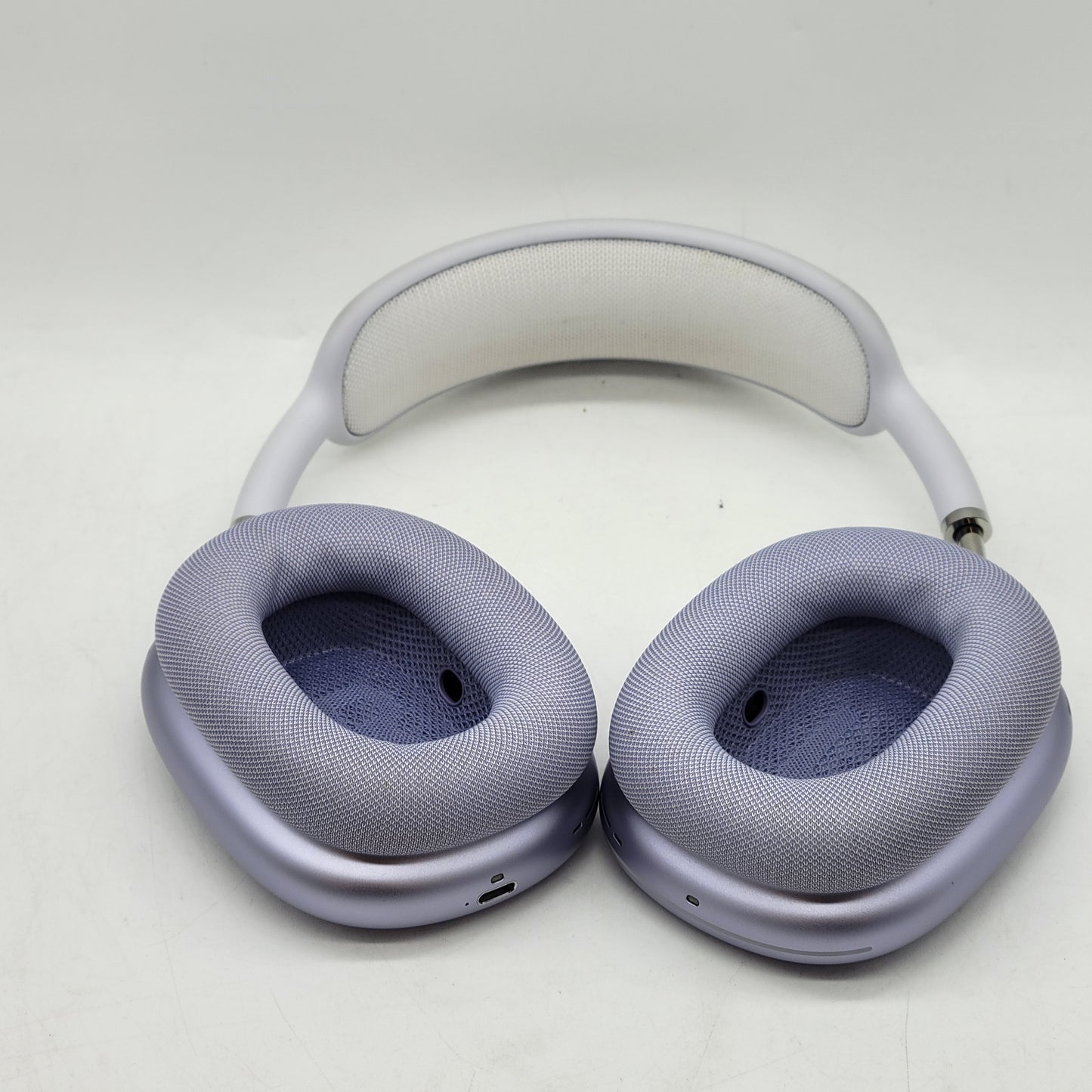 Apple AirPods Max USB-C Wireless Over-Ear Headphones Purple MWW83AM/A