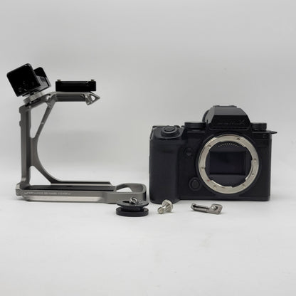 Panasonic S5 IIX DC-S5M2X 24.2MP Mirrorless Camera