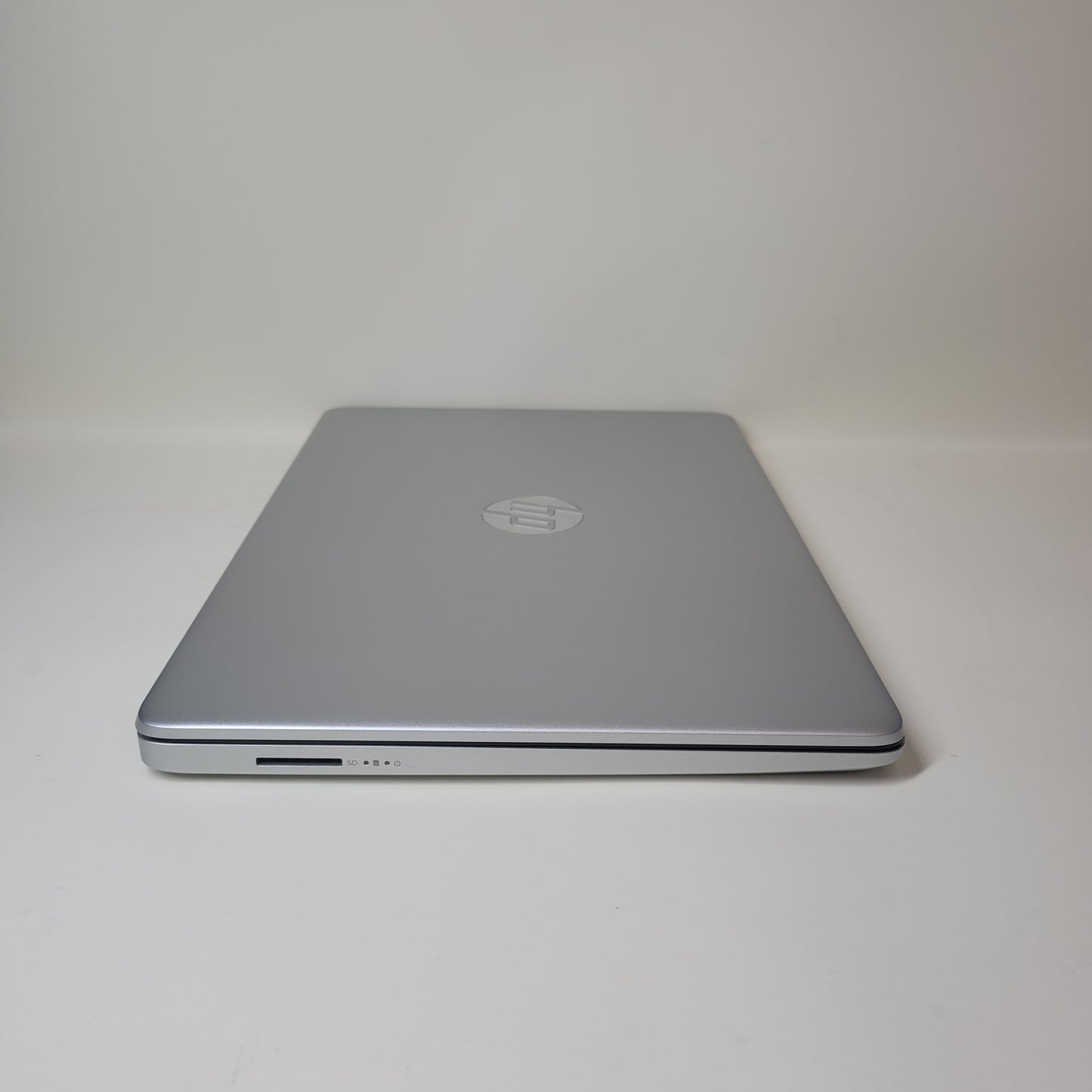 HP 14-DB0703DX 14" Intel Pentium Silver N5030 1.1GHz 16GB RAM 128GB eMMc