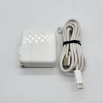 2024 Apple MacBook Air 13.6" M3 8C GPU 4.0GHz 16GB RAM 256GB SSD A3113