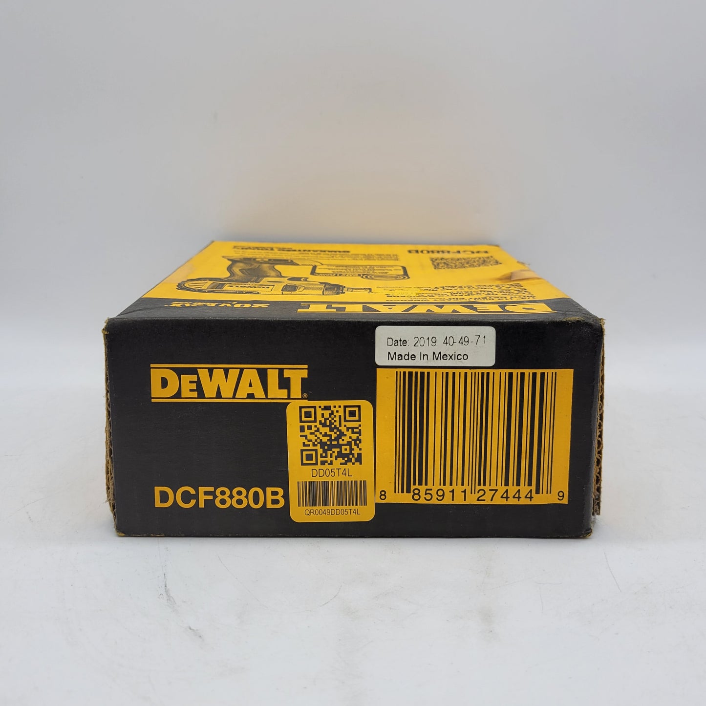 New DeWalt DCF880B 20V MAX 1/2" (13mm) Impact Wrench With Detent Pin Tool Only
