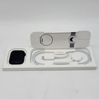 Unlocked Apple Watch SE 2nd Gen 44MM Midnight Aluminum Midnight Sport Band A2727