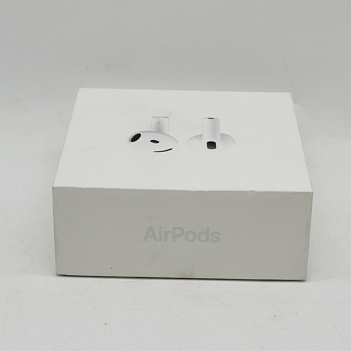 New Apple AirPods 4th Gen with Charging Case A3053 A3050 A3058 MXP63LL/A