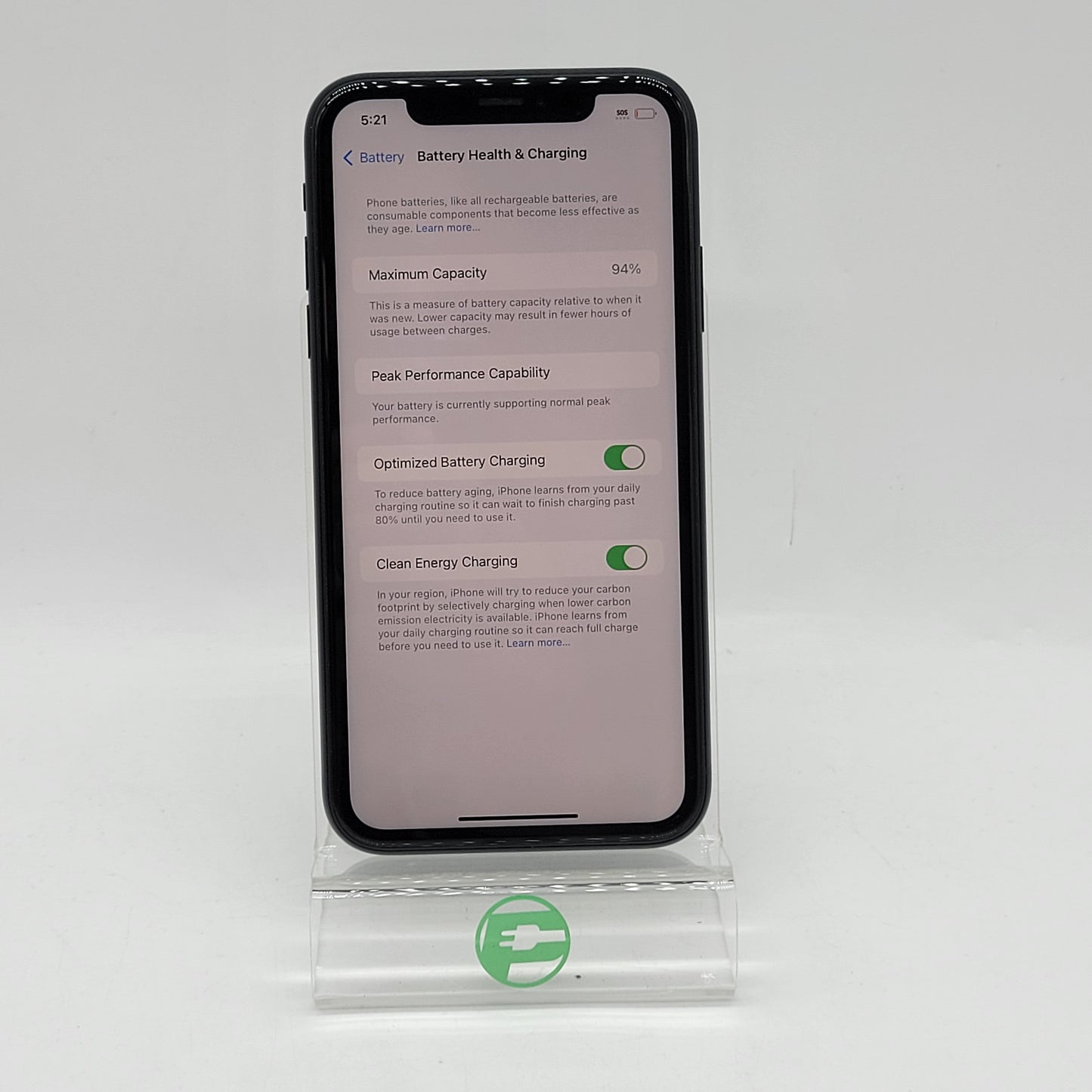 Unlocked Apple iPhone XR 64GB 17.6.1 Black MT3K2LL/A