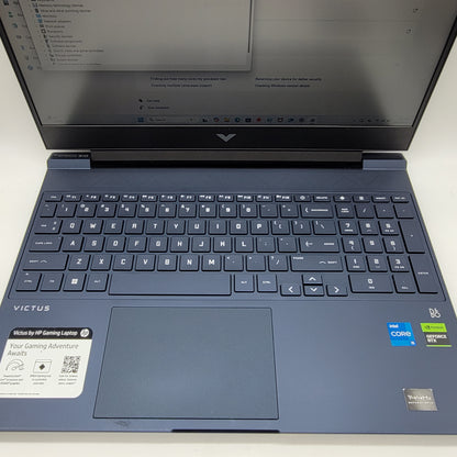 HP Victus 15-FA0033DX 15.6" i5-12450H 2.0GHz 8GB RAM 512GB SSD GeForce RTX 3050