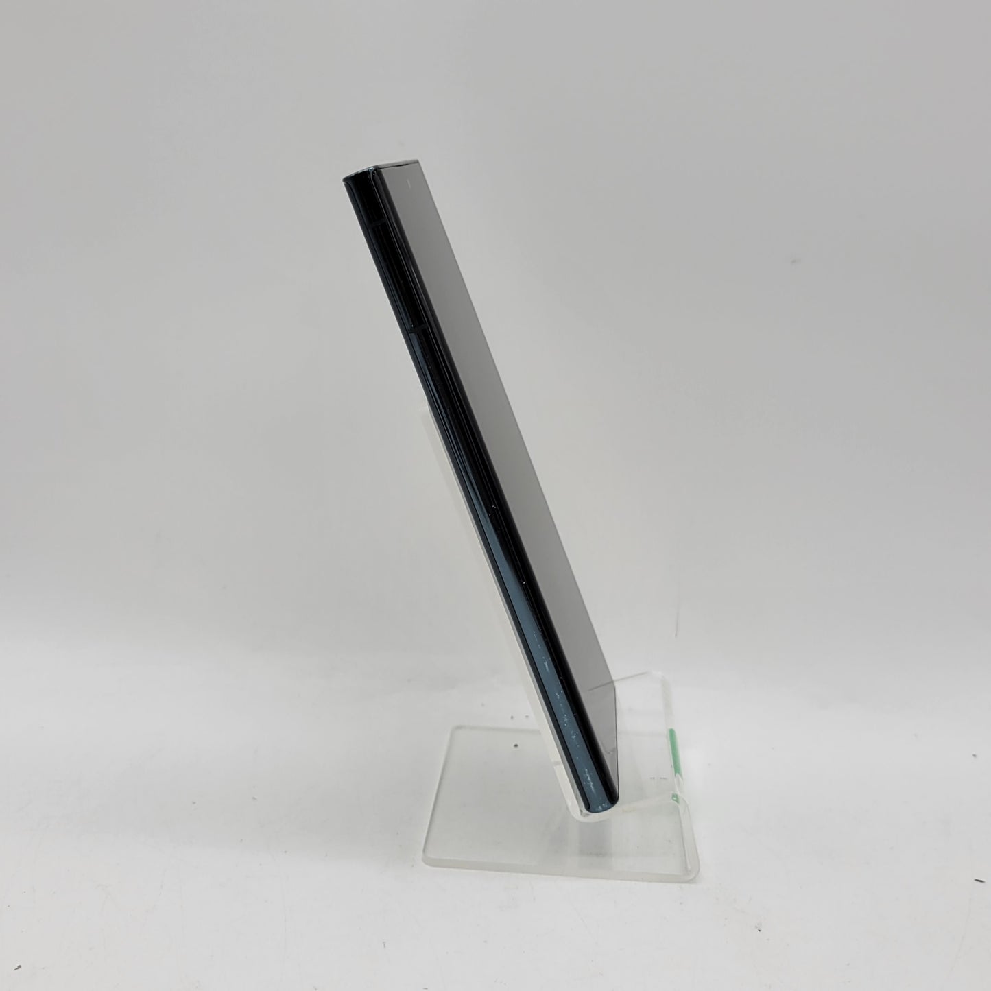 Unlocked Samsung Galaxy S22 Ultra 8GB RAM 128GB SM-S908U Blue