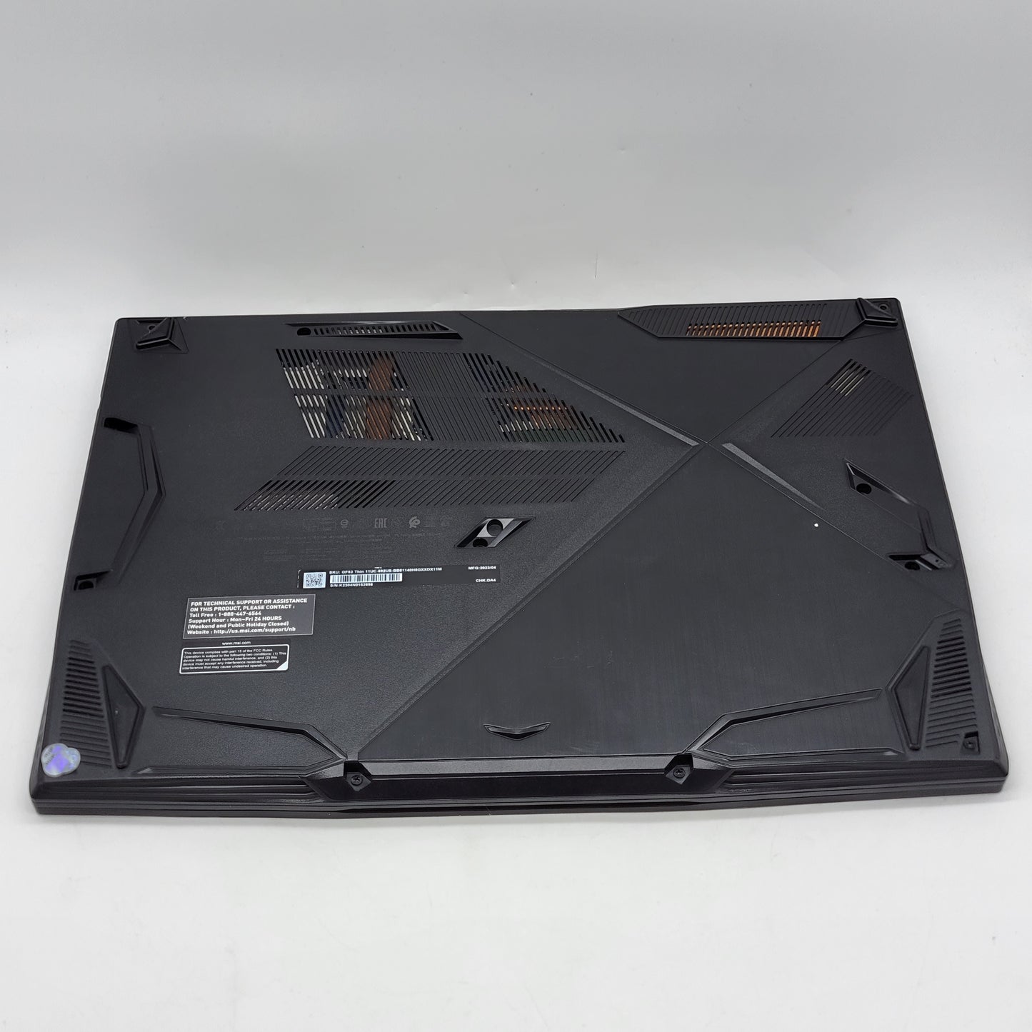 MSI Thin GF63 11UC 15.6" i5-11400H 2.7GHz 16GB RAM 1TB SSD GeForce RTX 3050