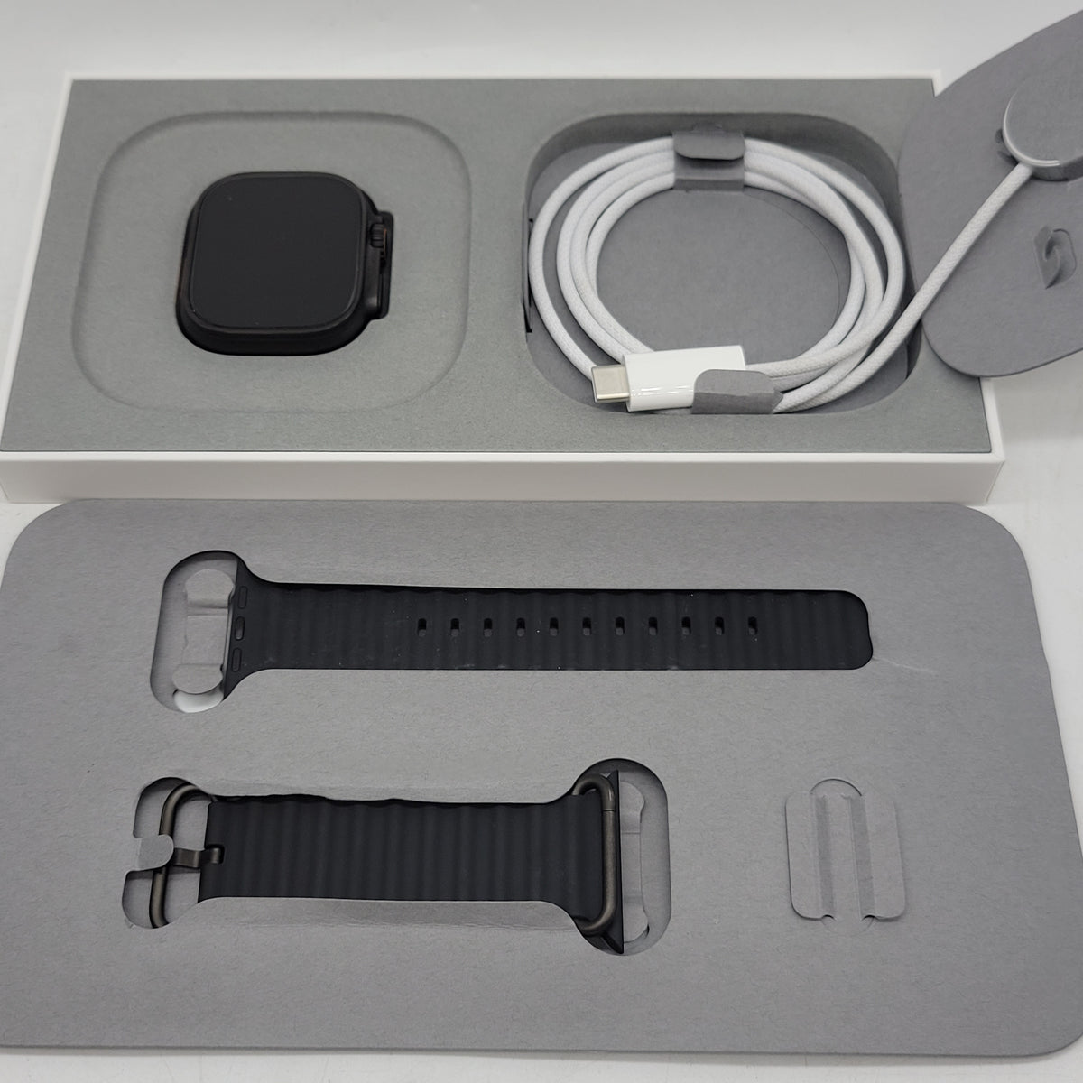 Unlocked Apple Watch Ultra 3 49MM Black Titanium Black Ocean Band MF0J4LW/A