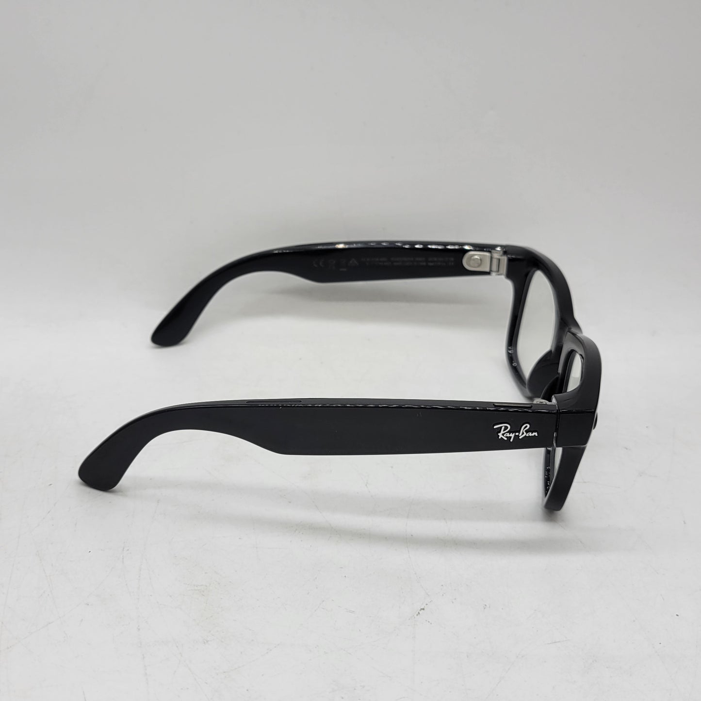 Ray-Ban Meta Wayfarer Gen 2 Shiny Black Transitions RW4012 AI Smart Glasses