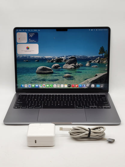 2024 Apple MacBook Air 13.6" M3 8C GPU 4.0GHz 8GB RAM 256GB SSD A3113