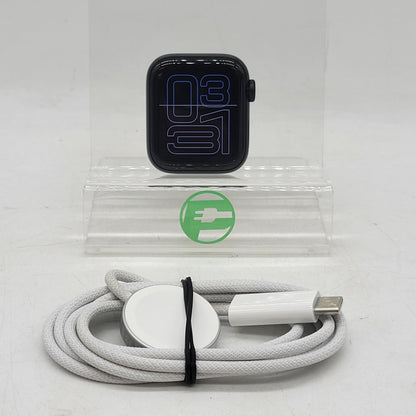 GPS Only Apple Watch SE 3 40MM Midnight Aluminum MEH94LW/A Face Only
