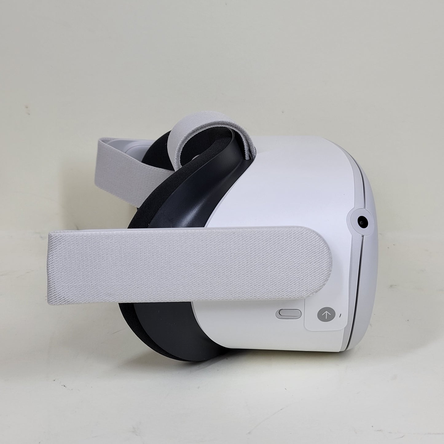 New Meta Quest 2 128GB Standalone All-in-One VR Headset KW49CM