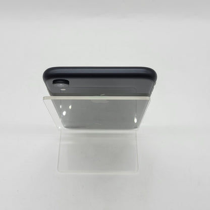 Unlocked Apple iPhone XR 64GB 17.6.1 Black MT3K2LL/A
