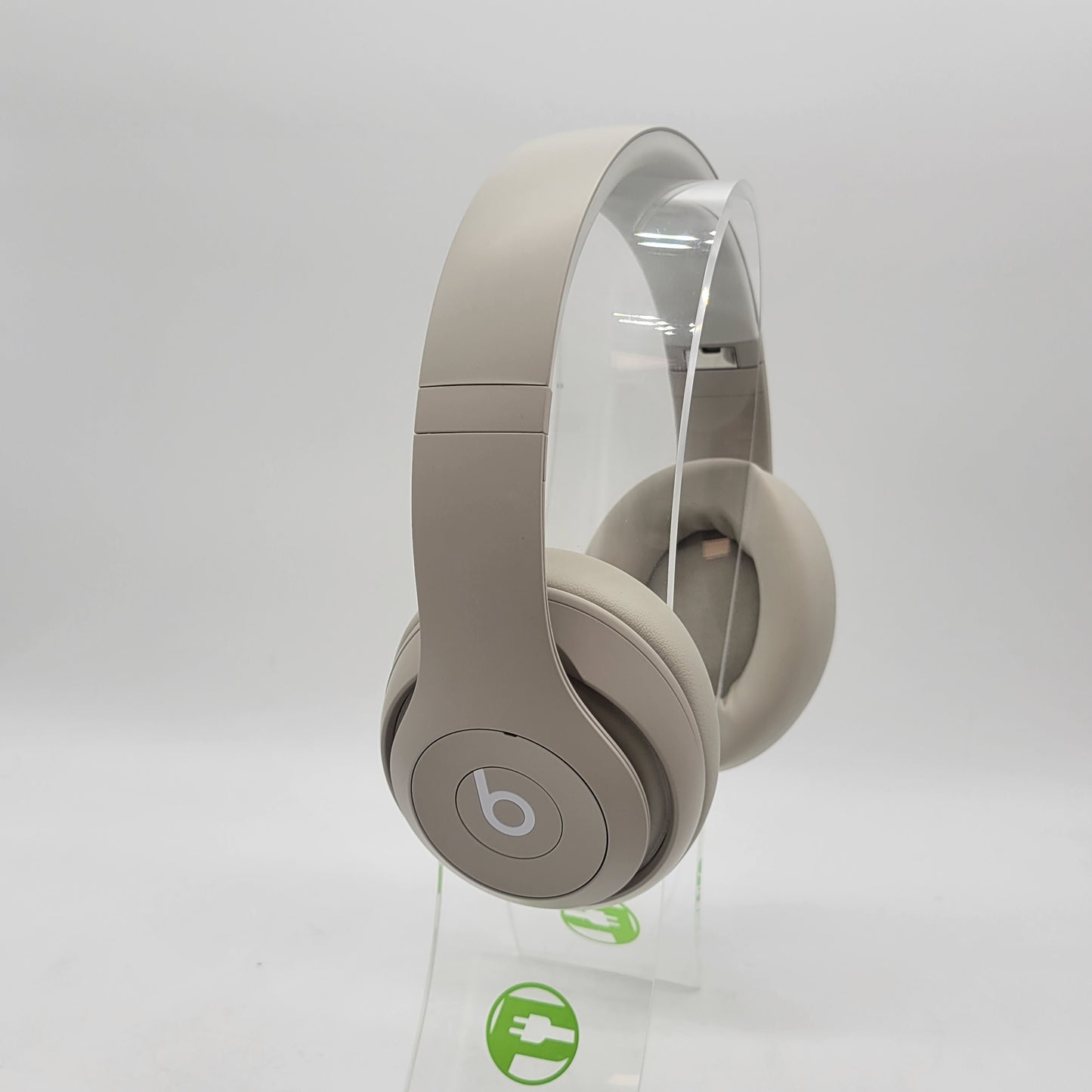 Beats Studio Pro Wireless Over-Ear Bluetooth Headphones Sandstone A2924