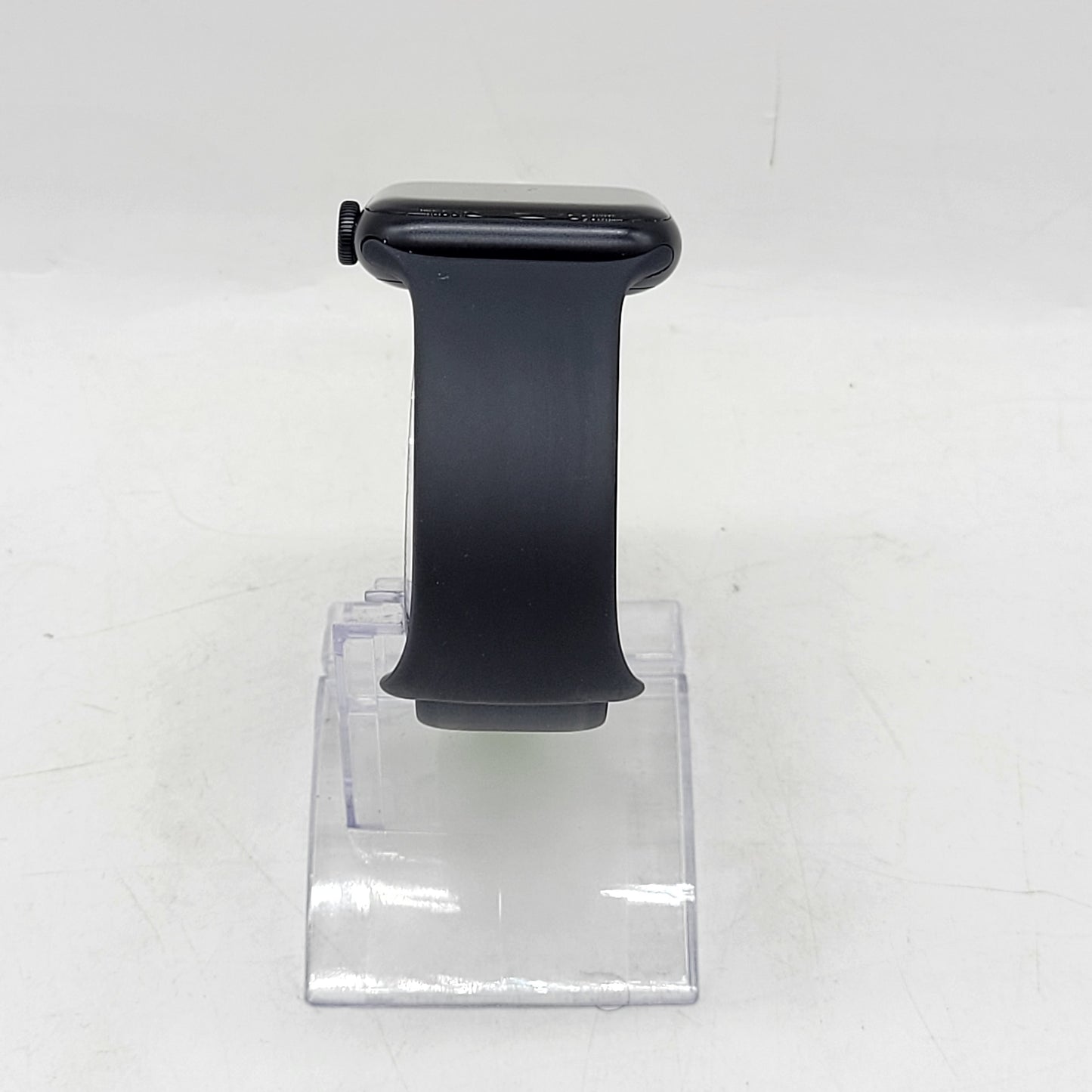 GPS Only Apple Watch SE 3 44MM Midnight Aluminum Black Sport Band MEHQ4LW/A