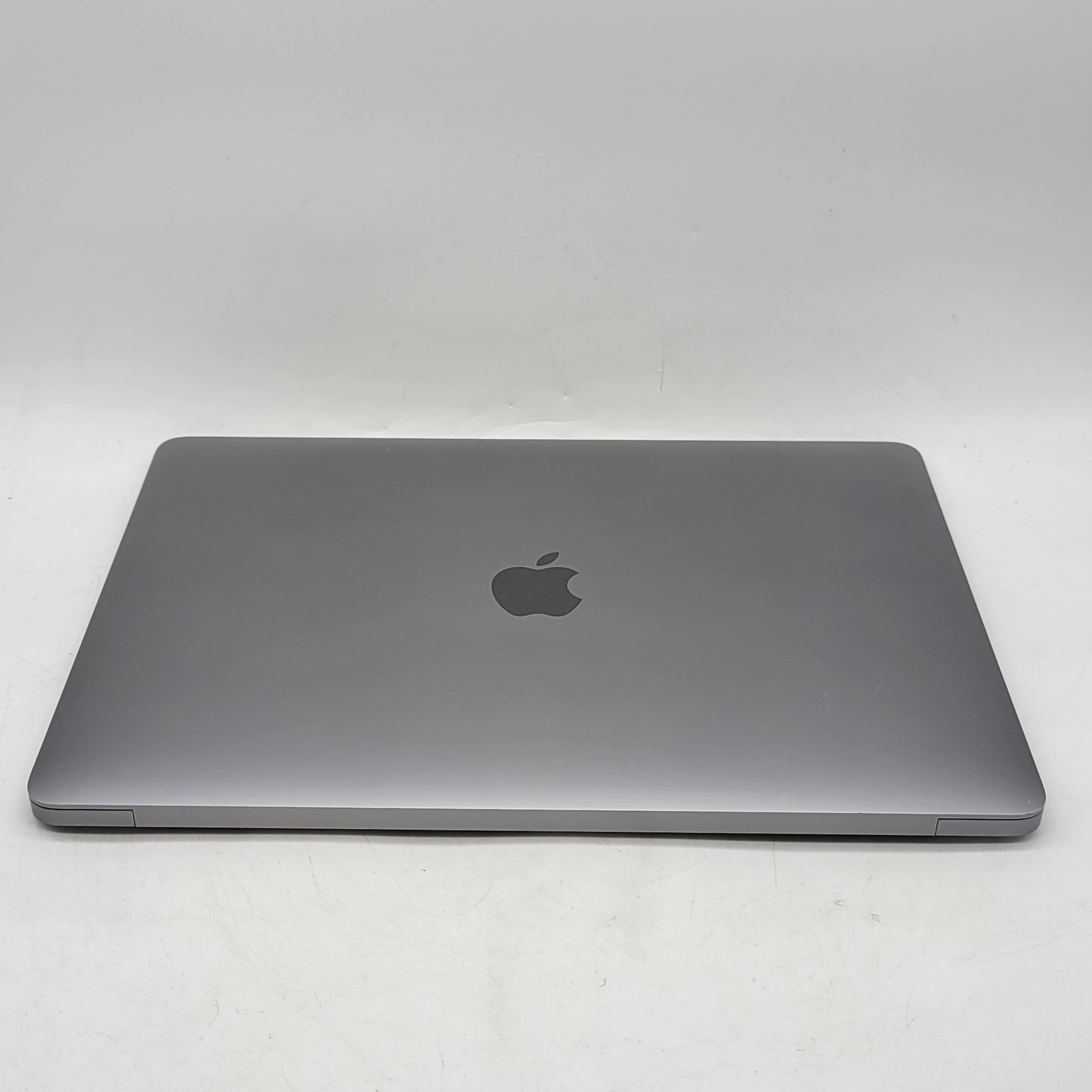 2019 Apple MacBook Air 13.3" i5 1.6GHz 8GB RAM 128GB SSD Space Gray A1932