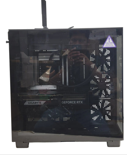 NZXT Custom PC Core Ultra 7 265KF 3.90GHz 32GB RAM 2TB SSD Gigabyte RTX 5080