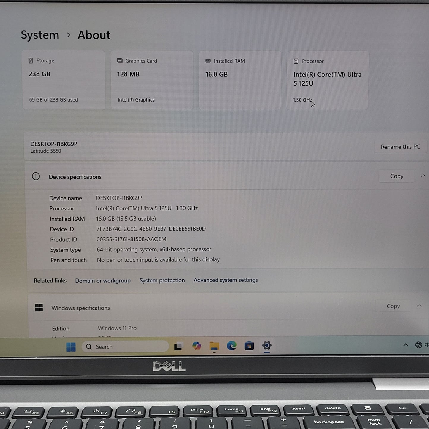 Dell Latitude 5550 15.6" Core Ultra 5 125U 1.3GHz 16GB RAM 256GB SSD