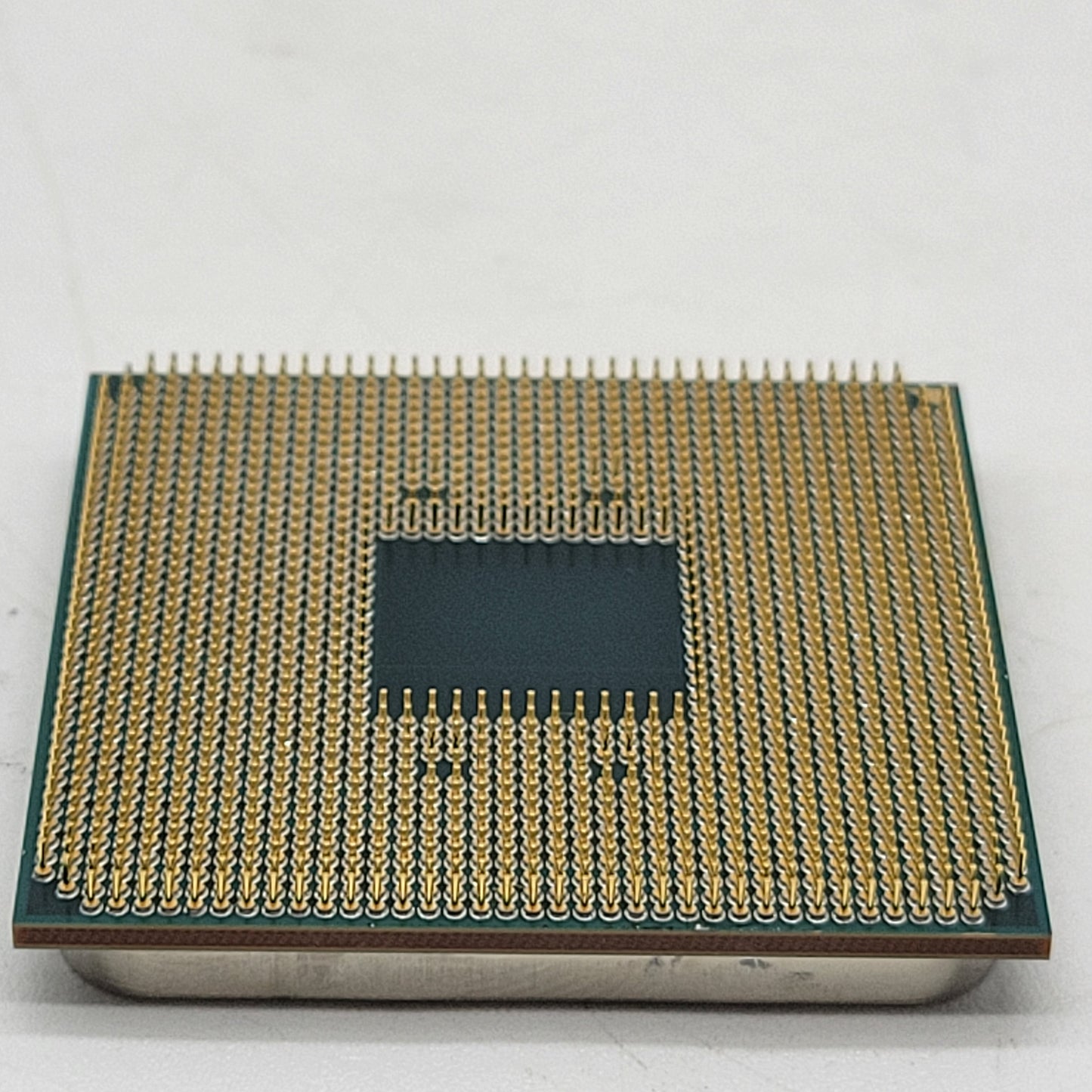 AMD Ryzen 9 5900XT 3.30GHz 16 Core 100-000001581 32 Thread AM4