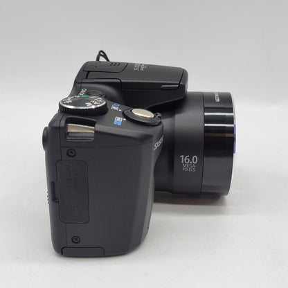 Canon PowerShot SX500 IS 16.0MP Digital Point-And-Shoot Camera
