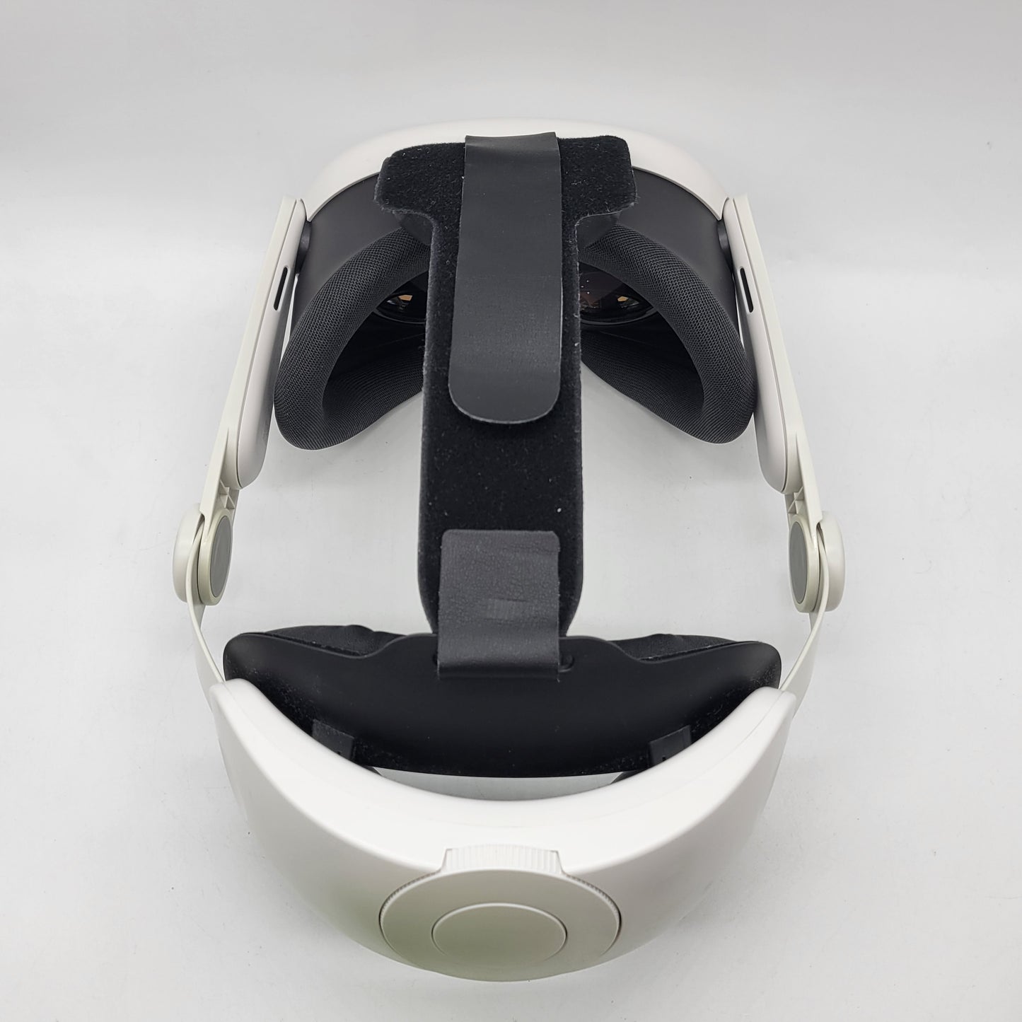 Meta Quest 3 512GB Standalone All-in-One VR Headset S3A