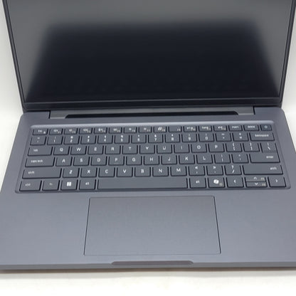 Dell Pro Max 14 MC14250 14" ULTRA 5 235H 2.4GHz 32GB RAM 512GB SSD