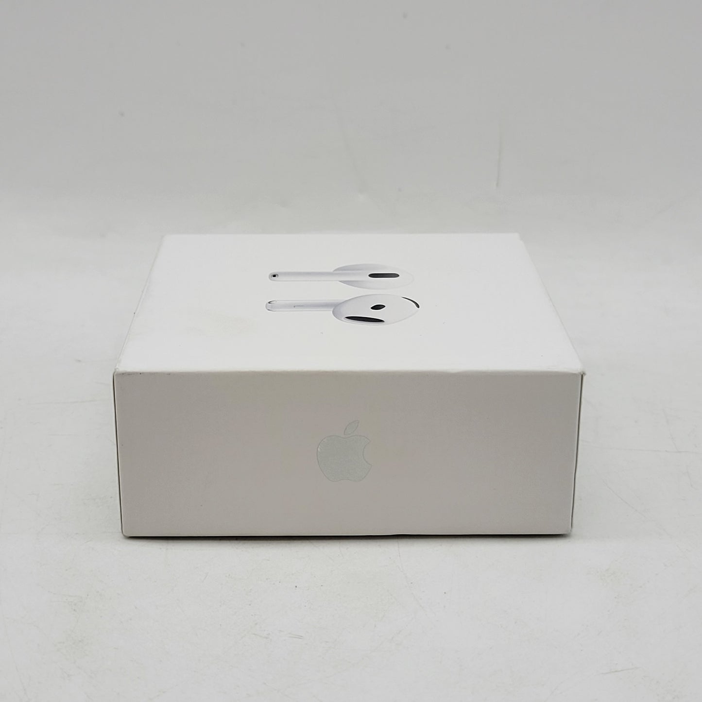 New Apple AirPods 4th Gen with Charging Case A3053 A3050 A3058 MXP63LL/A