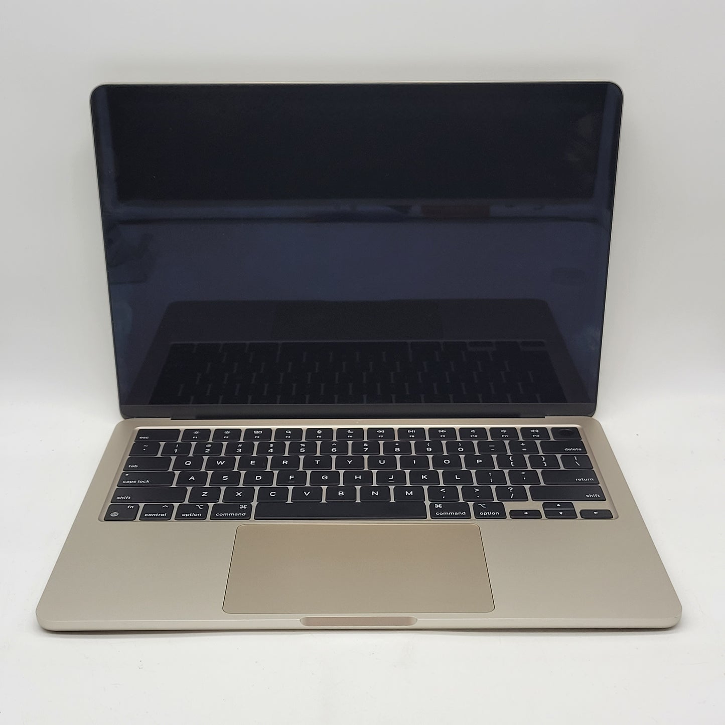 2022 Apple MacBook Air 13.6" M2 8C GPU 3.5GHz 8GB RAM 256GB SSD A2681