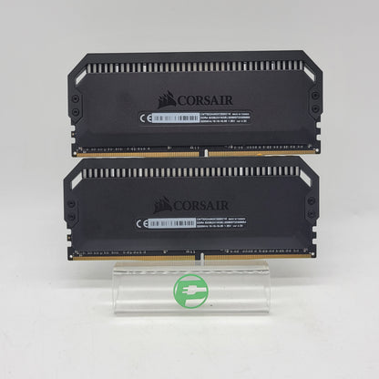 Corsair Dominator Platinum 32GB (2x16GB) RAM DDR4 3200MHz CMT32GX4M2C3200C16