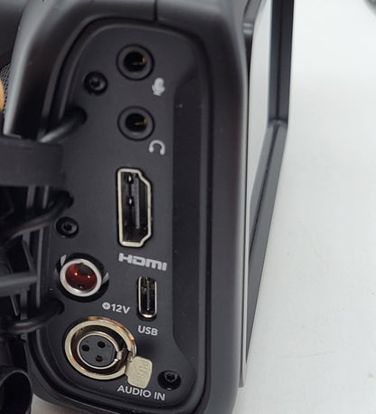 Blackmagic Design Pocket Cinema Camera 4K BGM113A 9MP 4K Digital Camera
